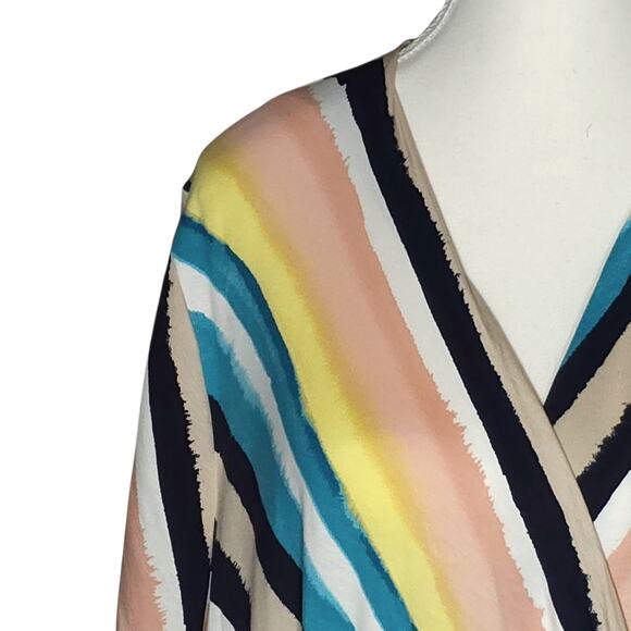 Lane Bryant Top Womens 22/24 V-Neck Short Sleeve Stripe Illusion Collection - Picture 2 of 11